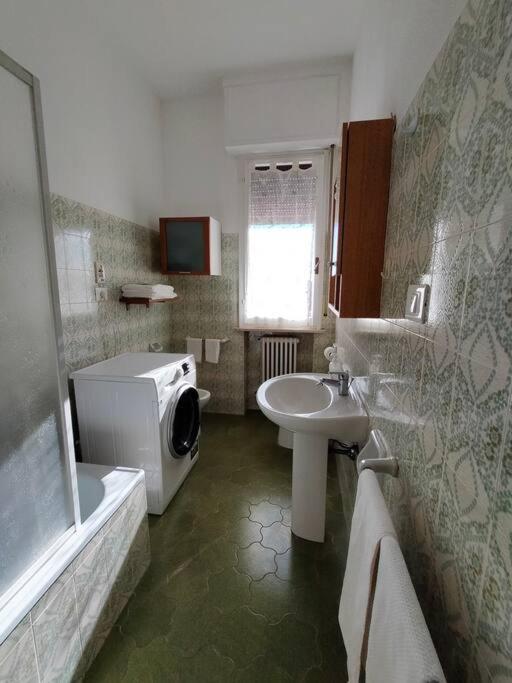 Ferienwohnung Casa Di Baia Pesaro Exterior foto